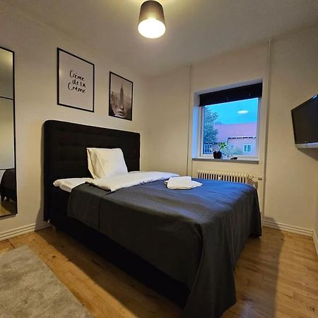 Lejlighed Med Altan Og Gratis Parkering Aalborg Exterior foto