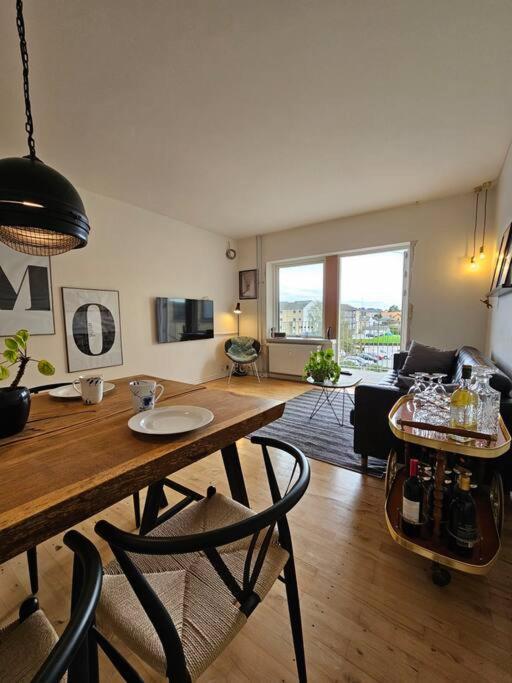 Lejlighed Med Altan Og Gratis Parkering Aalborg Exterior foto